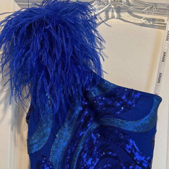 Jovani One-Shoulder Blue Prom Dress - Picture 5 of 8